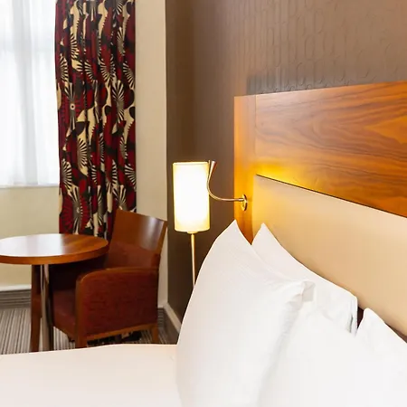 Hilton London Olympia-3