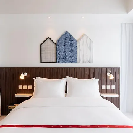 Ruby Zoe Hotel London By Ihg-2
