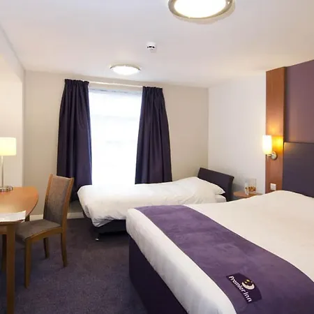 Premier Inn London Beckton-2