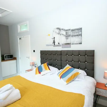 Brick Lane Guest House-3
